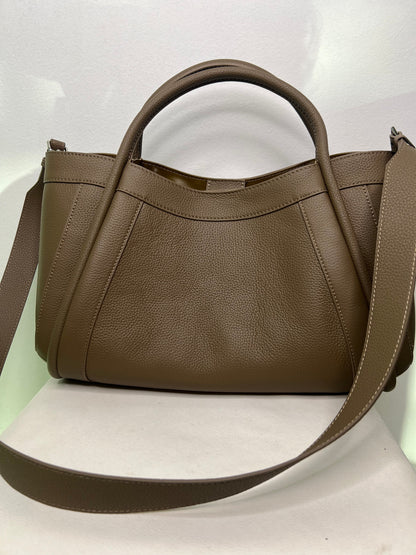 Mittelgroße Tasche Stella aus Echtleder