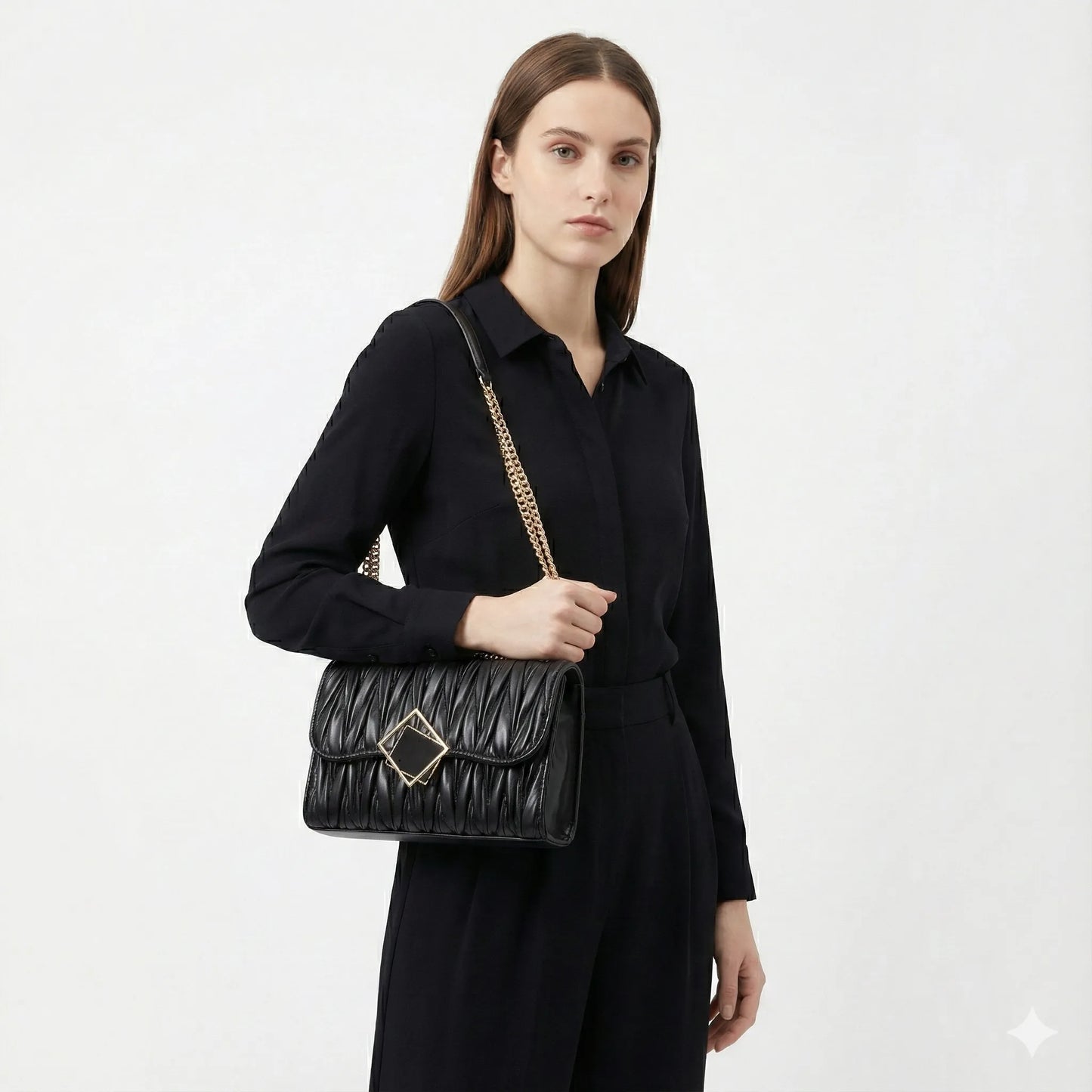 Kompakte Tasche aus Leder - Vienza