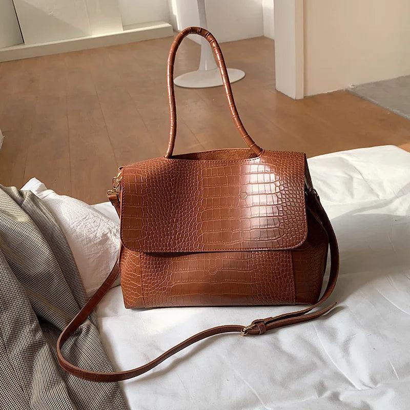 Tasche aus Echtleder - Clove