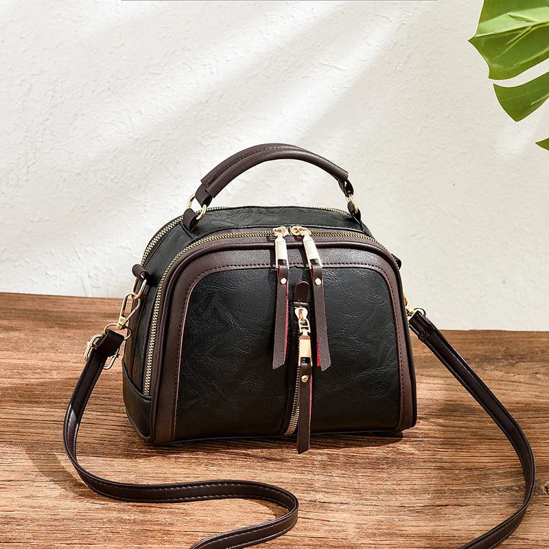 Kleine Tasche aus Echtleder - Novelle