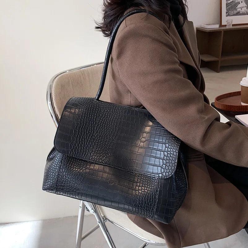 Tasche aus Echtleder - Clove