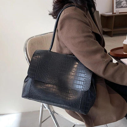 Tasche aus Echtleder - Clove