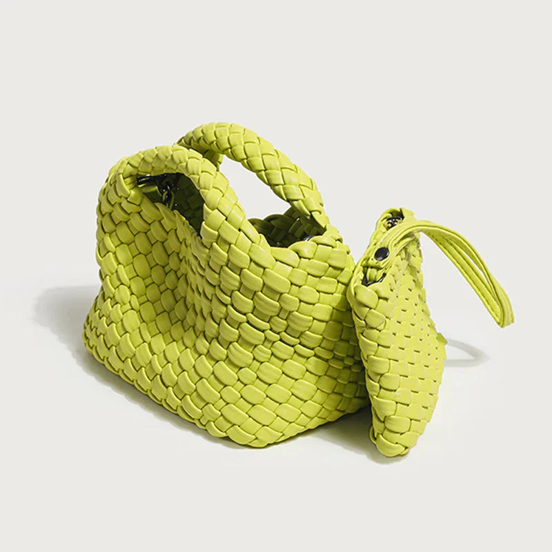 Kleine geflochtene Tasche Kátia