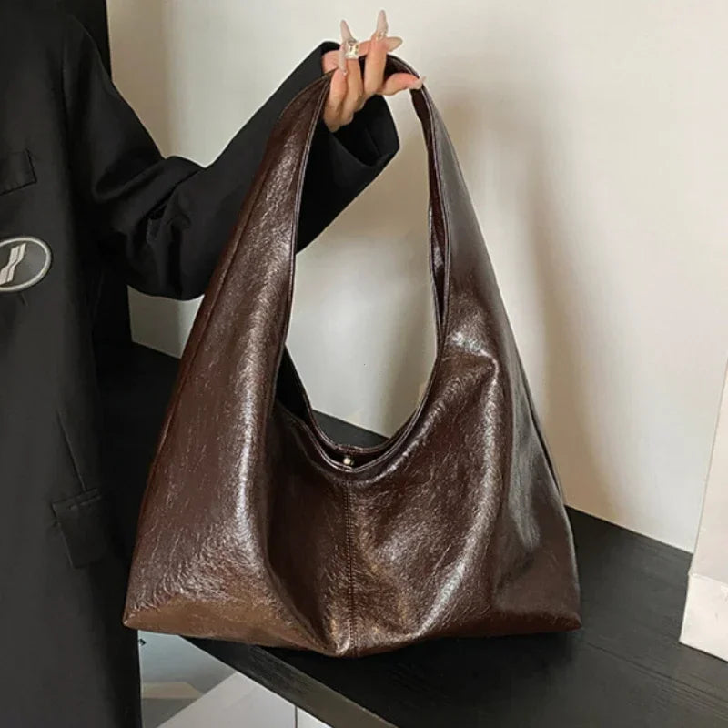 Tasche aus Echtleder - Avelin