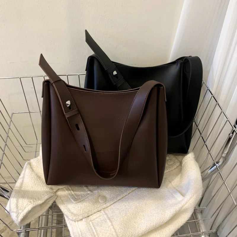 Tasche aus Echtleder + Necessaire - Glass