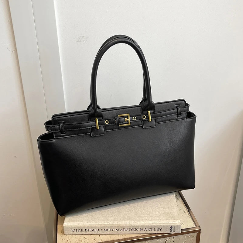 Tasche aus Echtleder - Faye