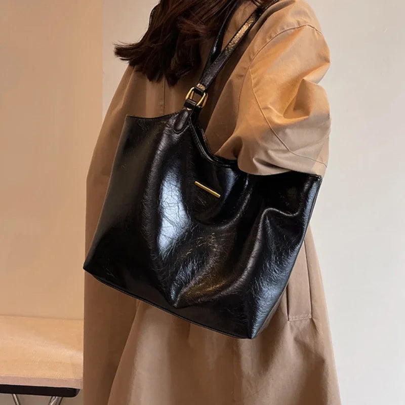 Tasche aus Echtleder - Bless
