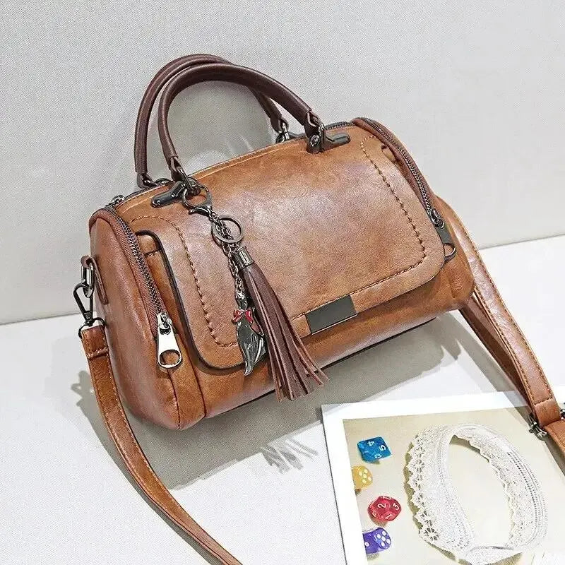 Tasche aus Echtleder - Vaena