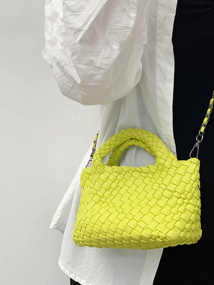 Kleine geflochtene Tasche Kátia