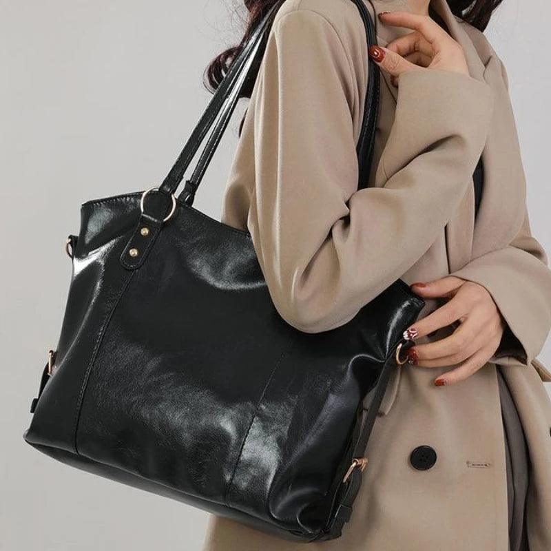 Tasche aus Echtleder - Din
