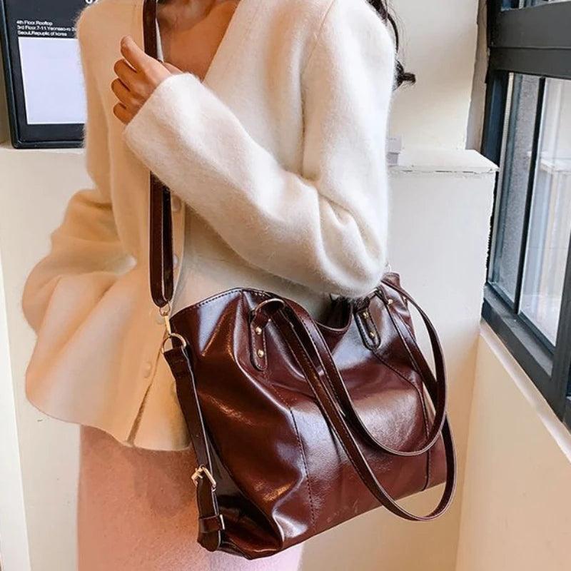 Tasche aus Echtleder - Din