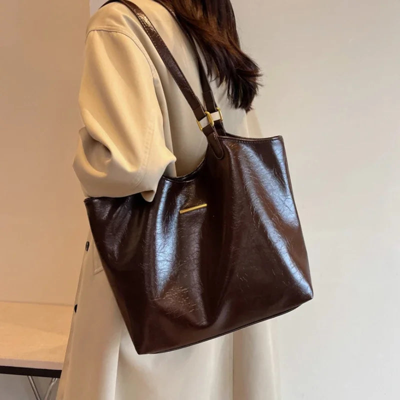 Tasche aus Echtleder - Bless