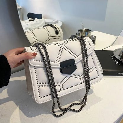 Kleine Tasche aus Echtleder - Eyla