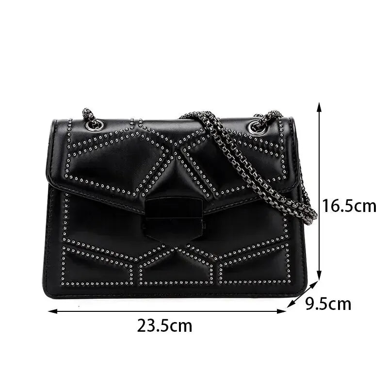 Kleine Tasche aus Echtleder - Eyla