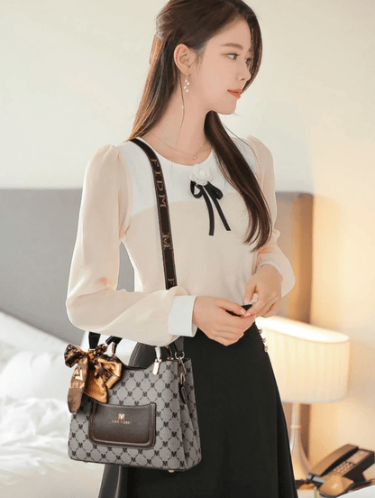 Tasche aus Echtleder - Fianna