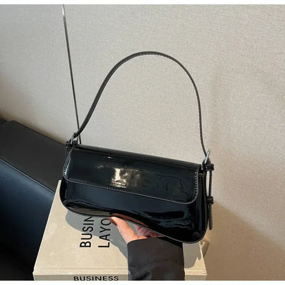 Ledertasche- Dahlia