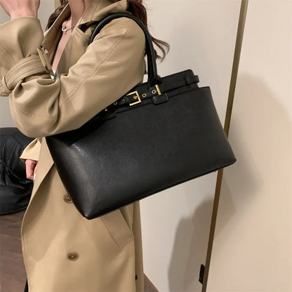 Tasche aus Echtleder - Faye