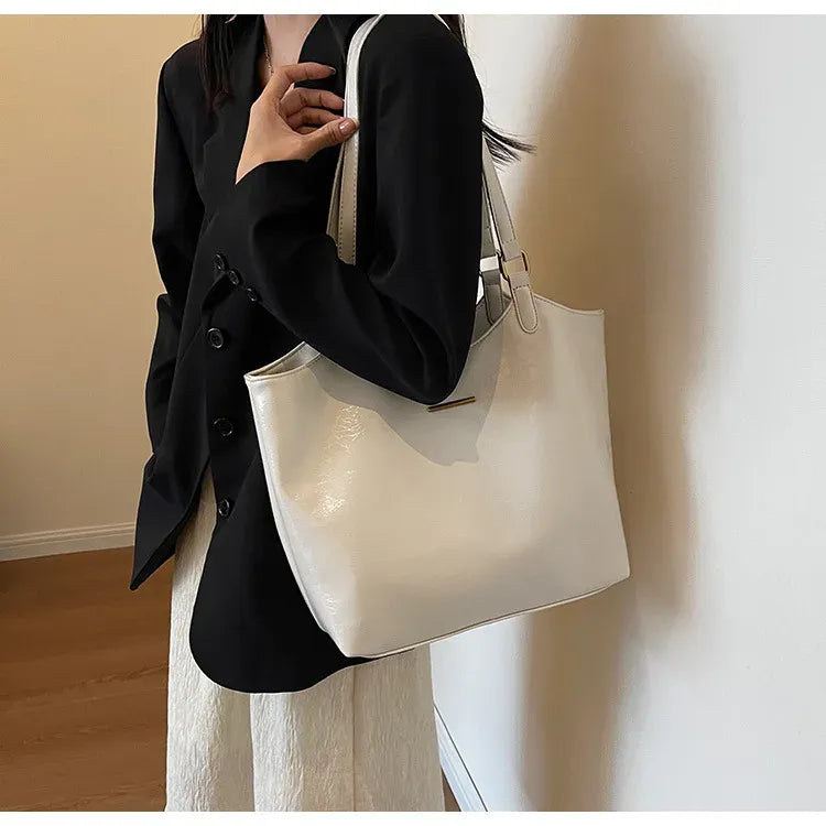Tasche aus Echtleder - Bless