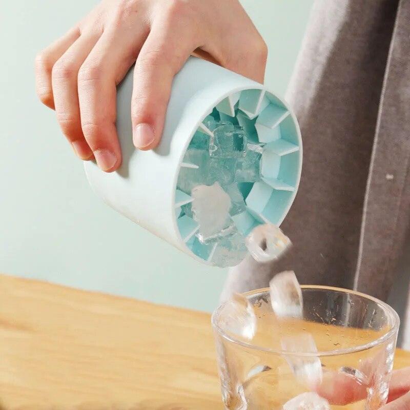 Silicone Ice Cube Mold Round Ice Bucket Summer Homemade DIY Refrigerator Freeze Ice Maker Creative Ice Cube Mold Barware Tools - Lily Depot